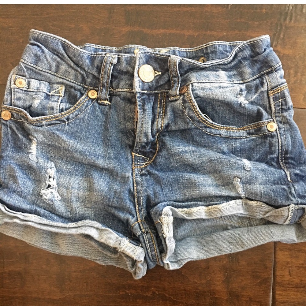 Denim short shorts